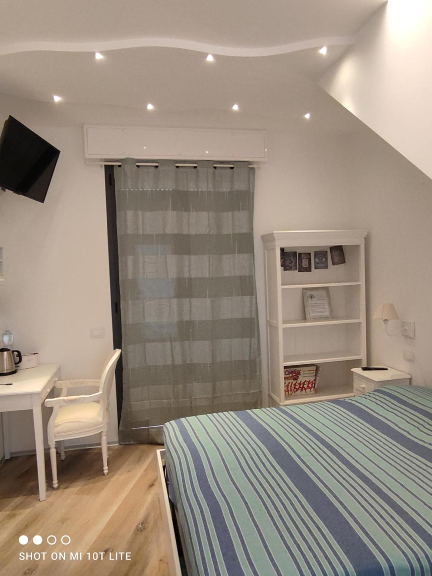 Albero Della Vita Spotorno Kamer foto